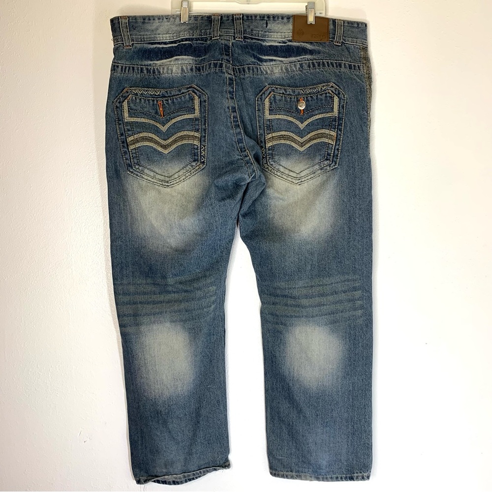 GS-115, 100% Cotton, Straight Leg, Distressed Wash, Jeans.